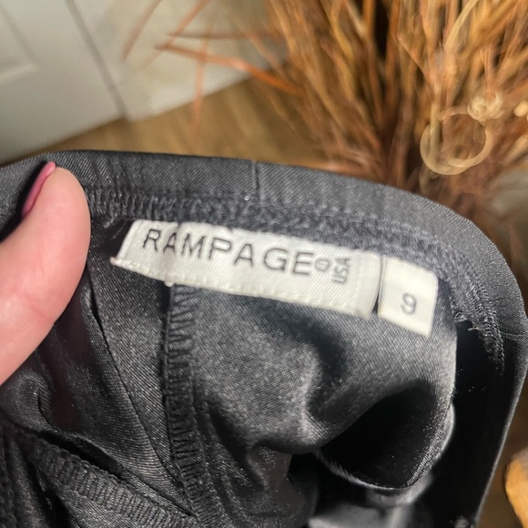 Rampage brand, beautiful vintage women's halter dress size 9 - Picture 8 of 10